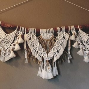 Macramé - Wandkleed "Sandy Beach" met schelpen en raffia